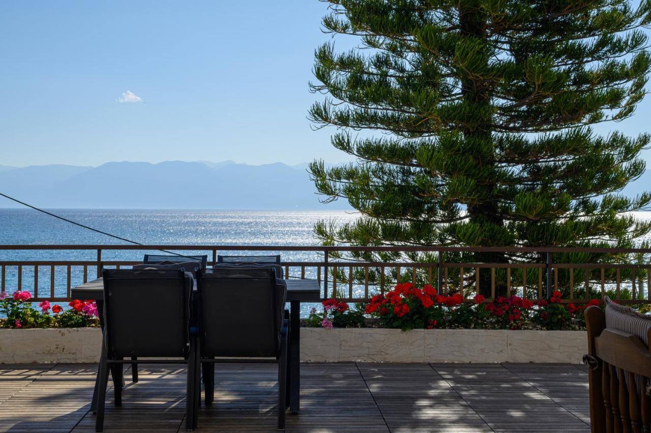 5 Meters From The Beach Villa ครานี ภายนอก รูปภาพ